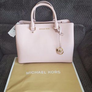 Michael Kors Satchel Purse